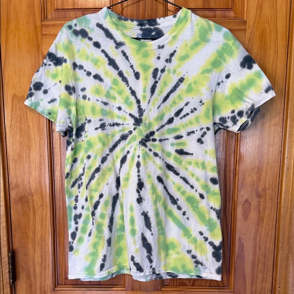 Gildan Tie-Dye T-Shirt in Lime and grey - Picture 3 of 5